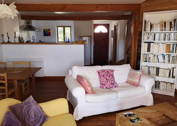 Terres De Barrejat Farm stay Cazals-des-Bayles